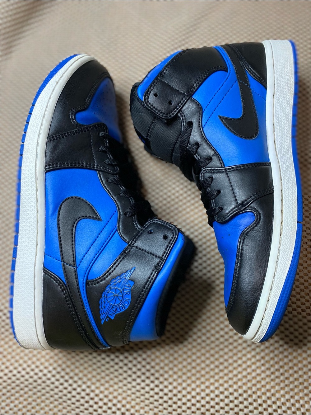 Nike Air Jordan 1 Mid - Black / Royal Blue